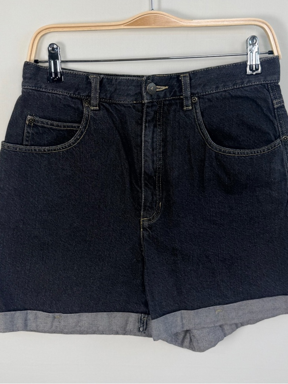 Lizwear Denim Shorts Size 12 Dark Wash Cuffed Mid Rise Classic Casual Summer